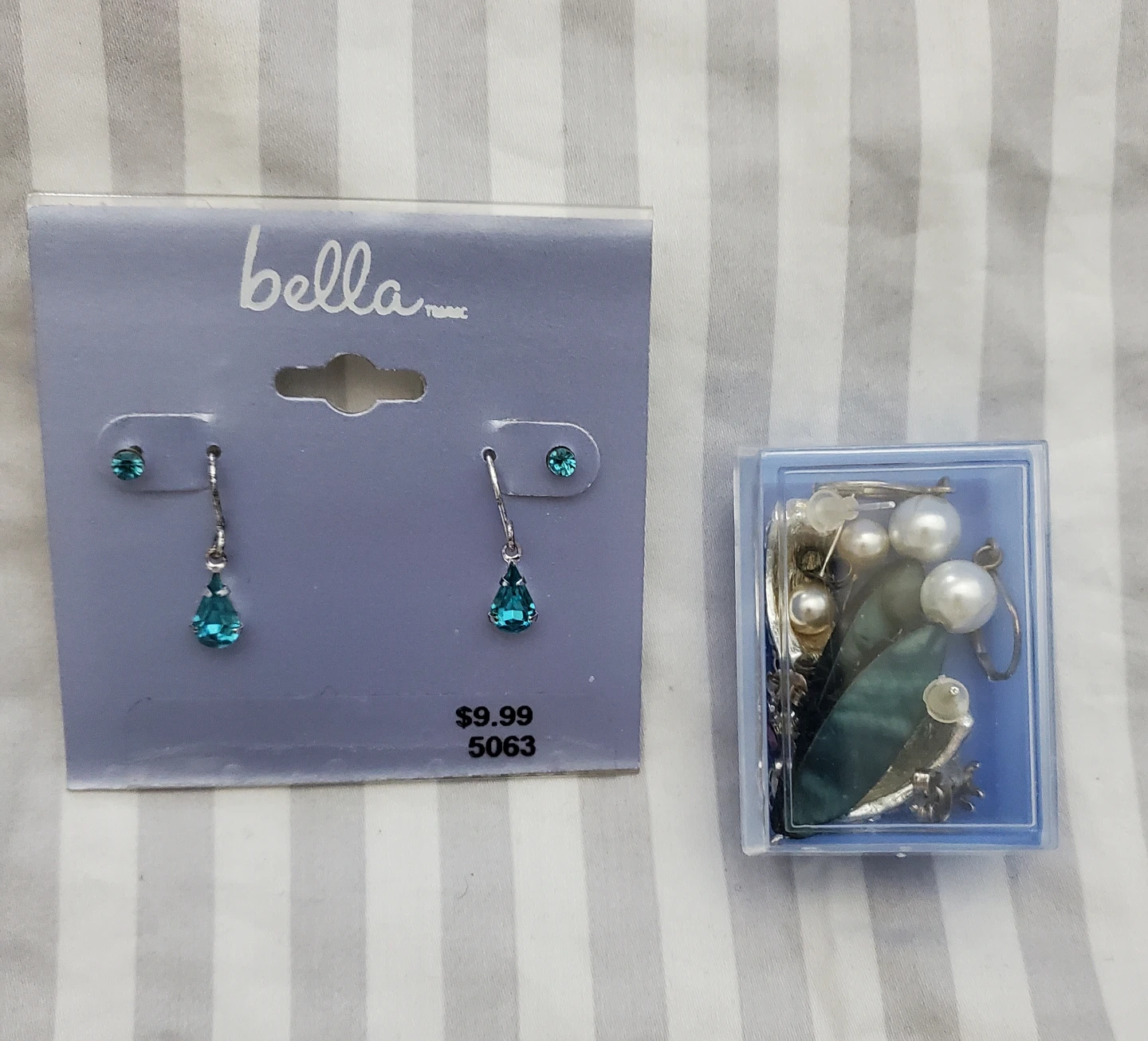 Bundle of 7 pairs of earrings