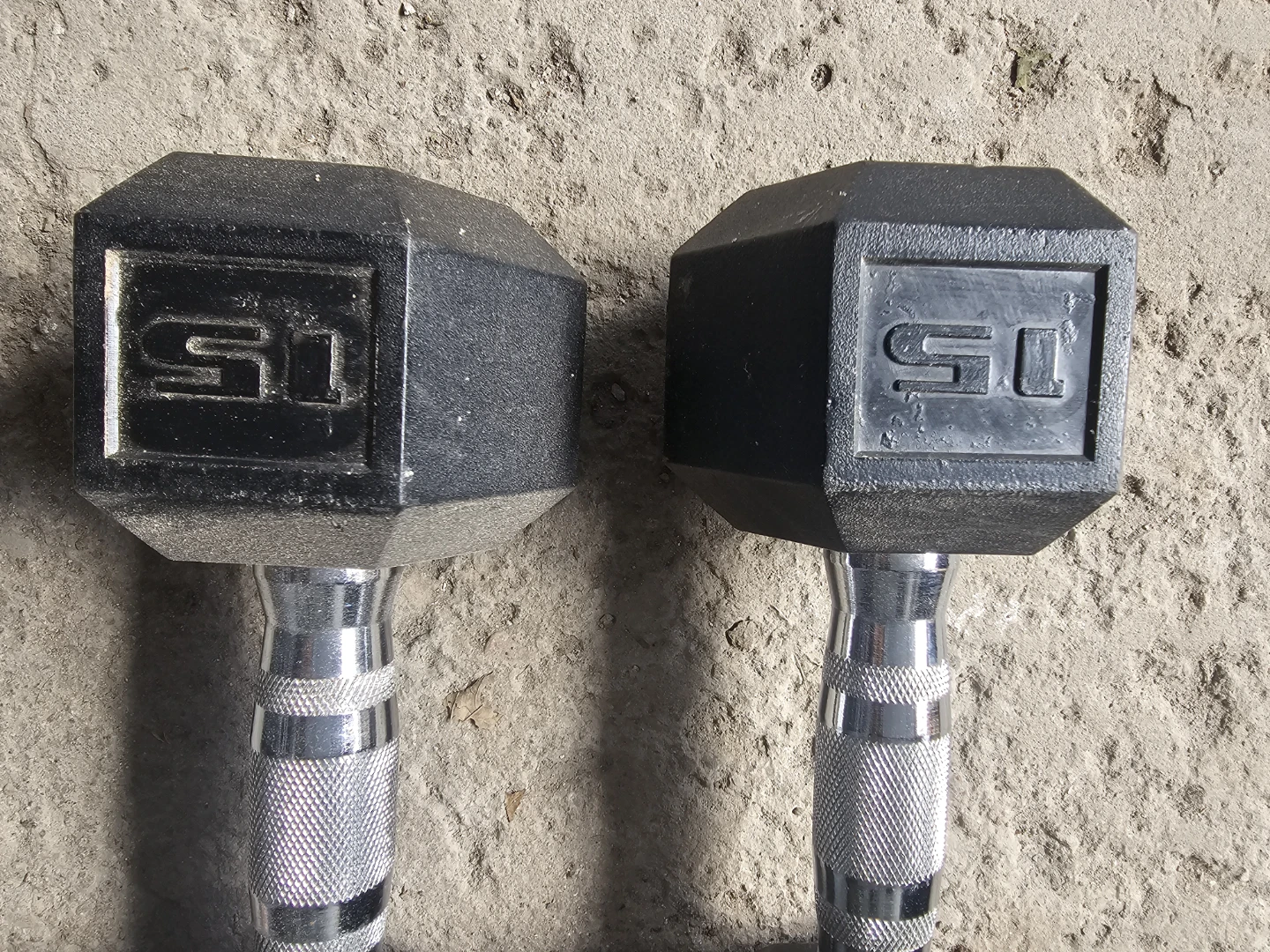 Pair of 15lb Hex Dumbbells - photo 2