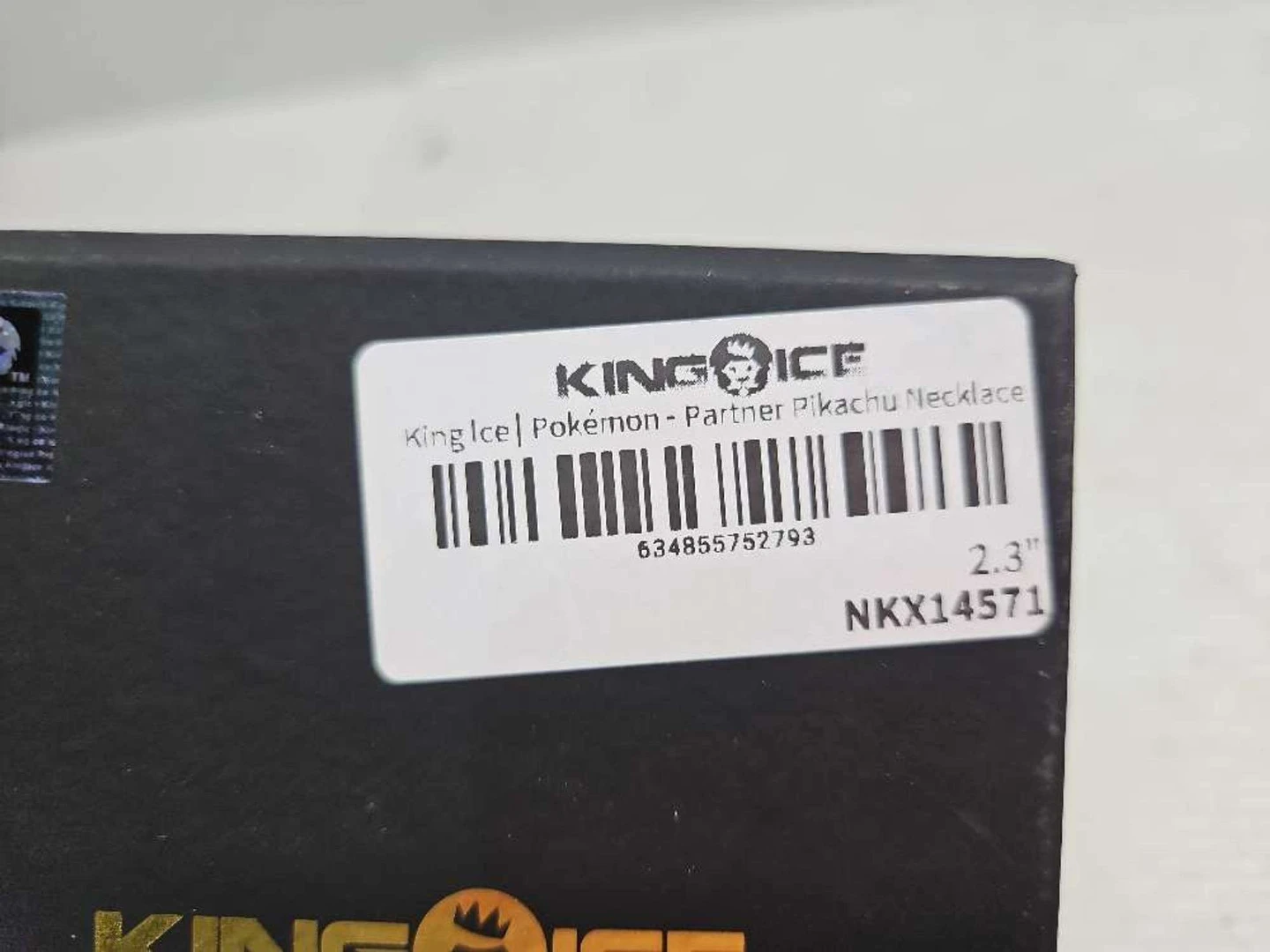 Pokemon king ice pikachu limited edition and vaulted - photo 3