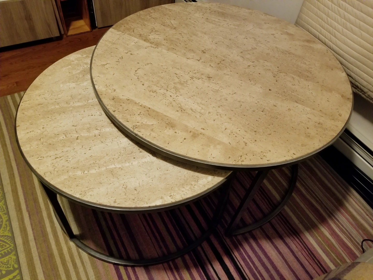 Round Nesting Coffee Table set  w/ Side Accent Table - photo 4
