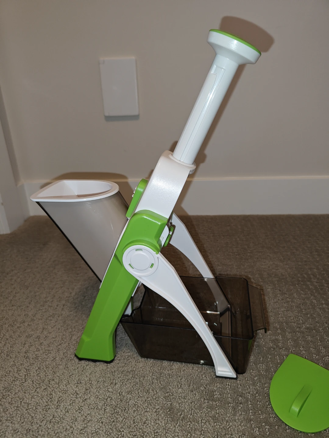 Starfrit Pump 'N' Slice – Vertical Mandoline & Vegetable Slicer - photo 2