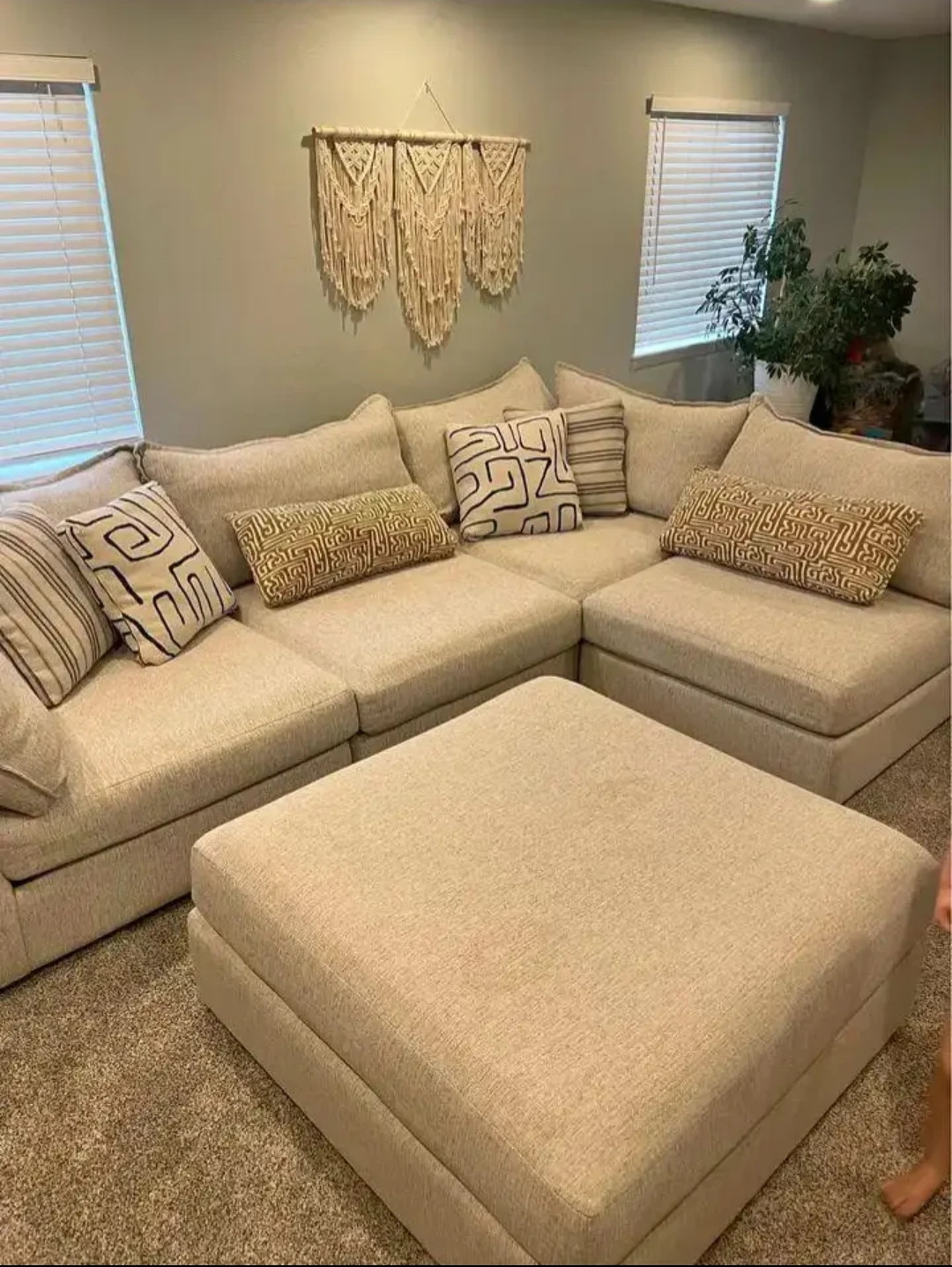 6 Piece Sectional Couch - photo 2