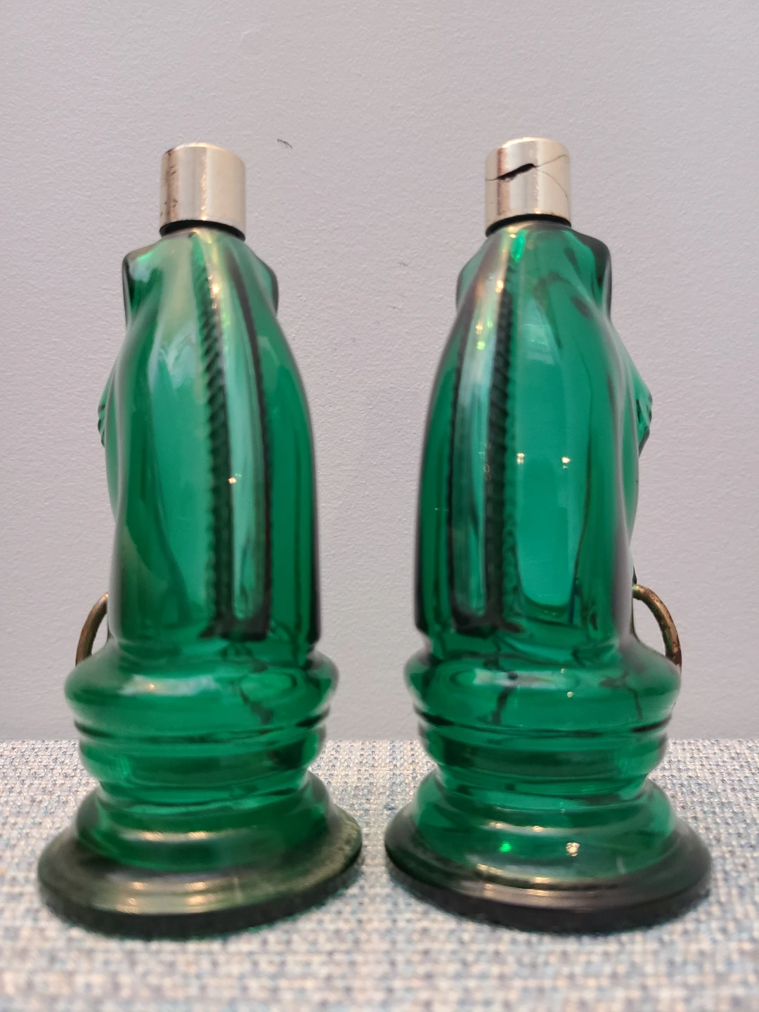 Two Vintage Avon Green Glass Horse Head - photo 2