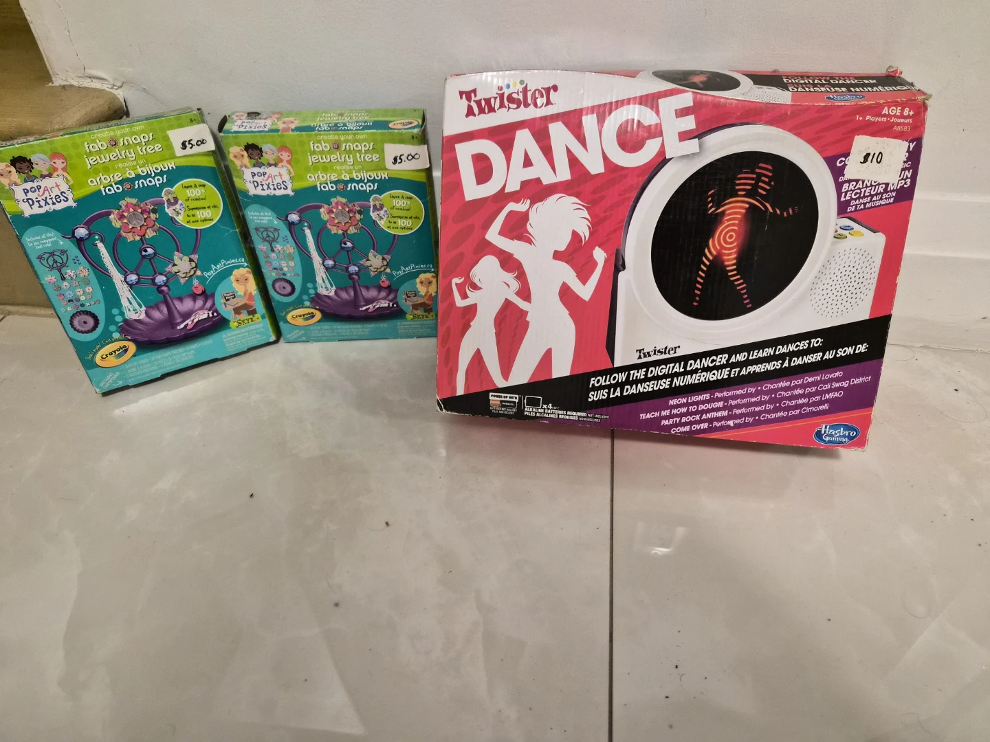 Hasbro Twister Dance and Pop Art Pixies Jewelry Trees