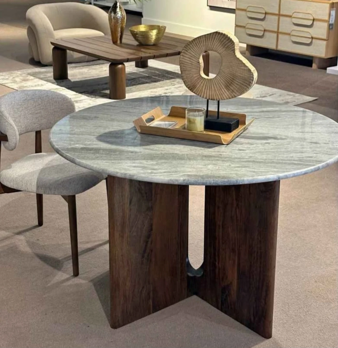 Round marble dining table - photo 2