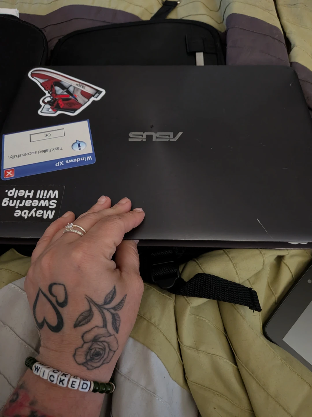 Lot of 2 Laptops and 1 Tablet - photo 2