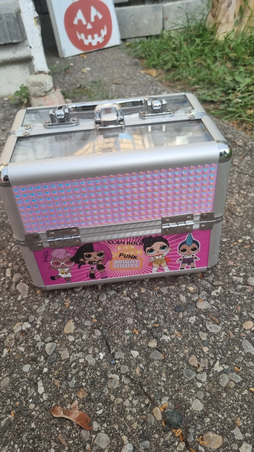 L.O.L. Surprise! Glam Rock Vanity Case