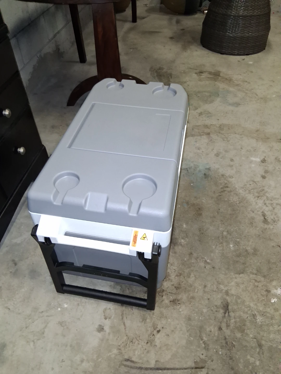 Igloo Maxcold Latitude 90 Quart Roller Cooler - photo 5