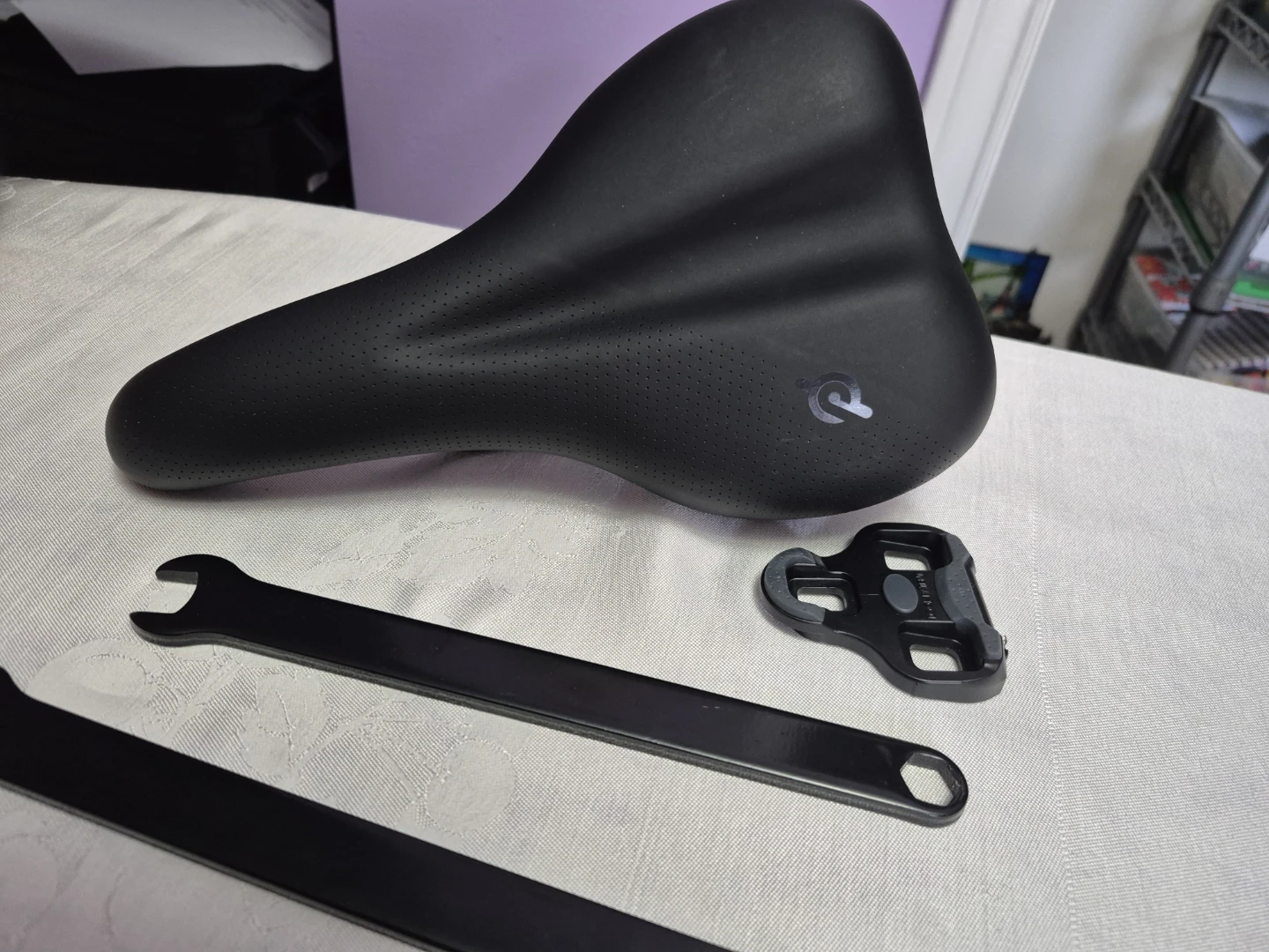 Peloton Comfort Saddle, brand new - photo 2
