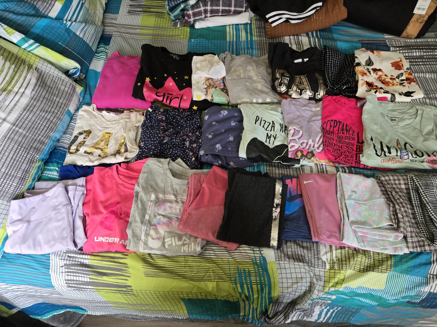 Girls Assorted Clothing Bundle Size Medium - photo 2