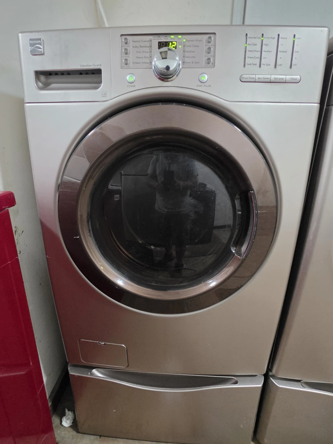 Kenmore Washer and Dryer Set with Pedestals - photo 5