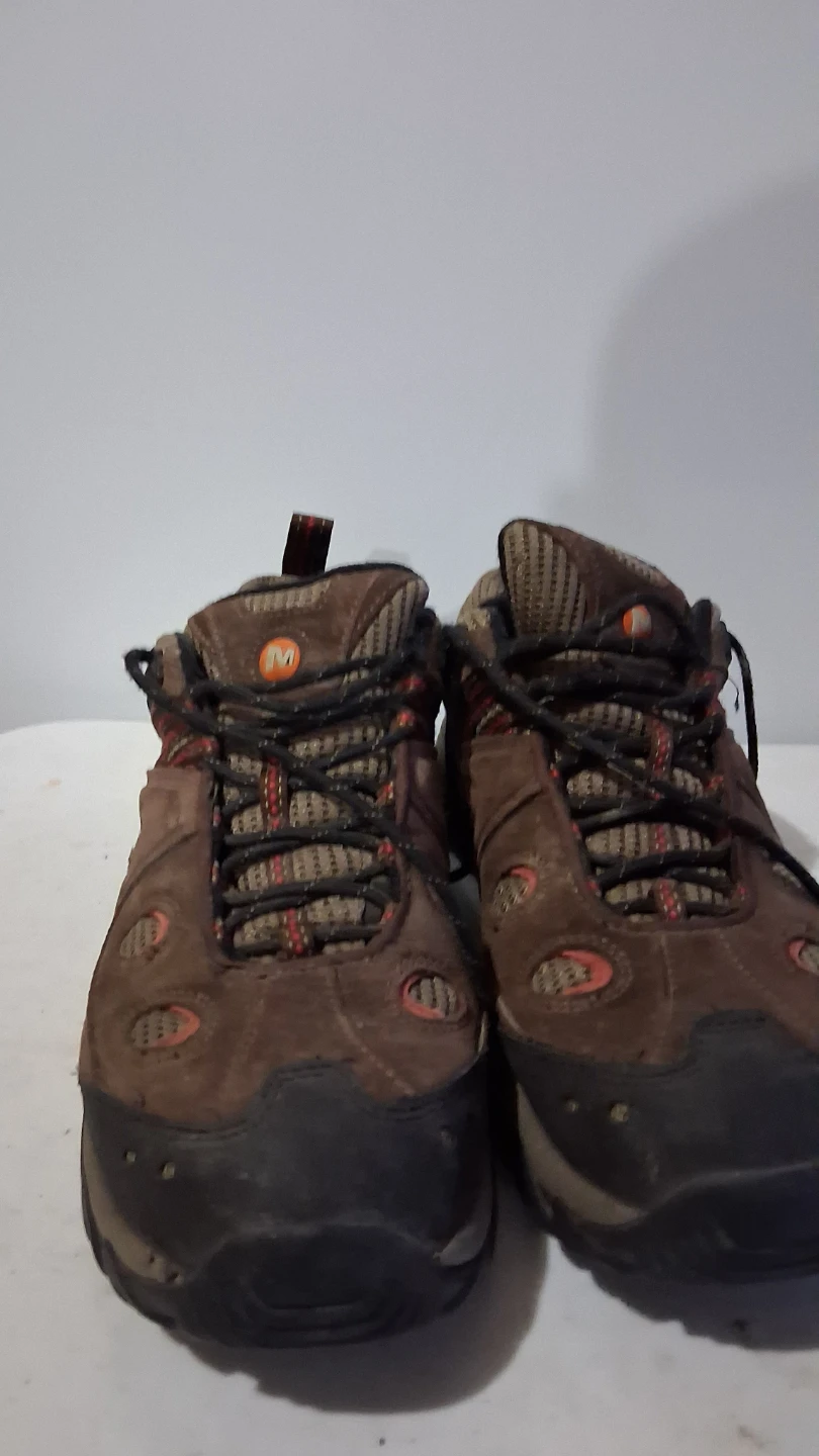 Merrell Waterproof Hiking Shoes size 9.5 - photo 3