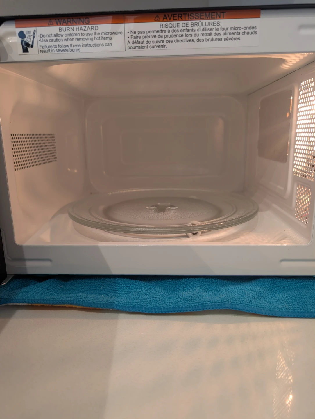 Black Microwave Oven - photo 2