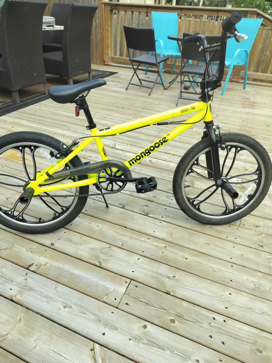 Mongoose Invert MAC 20 inch BMX Bike