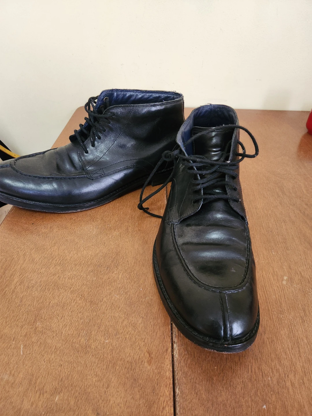 Corvino black leather boots, size 10.5 M - photo 3
