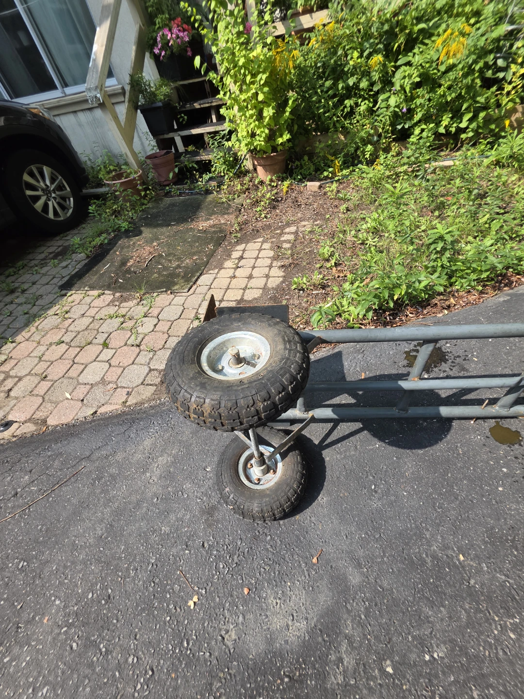 Heavy-Duty Steel Hand Truck - photo 3