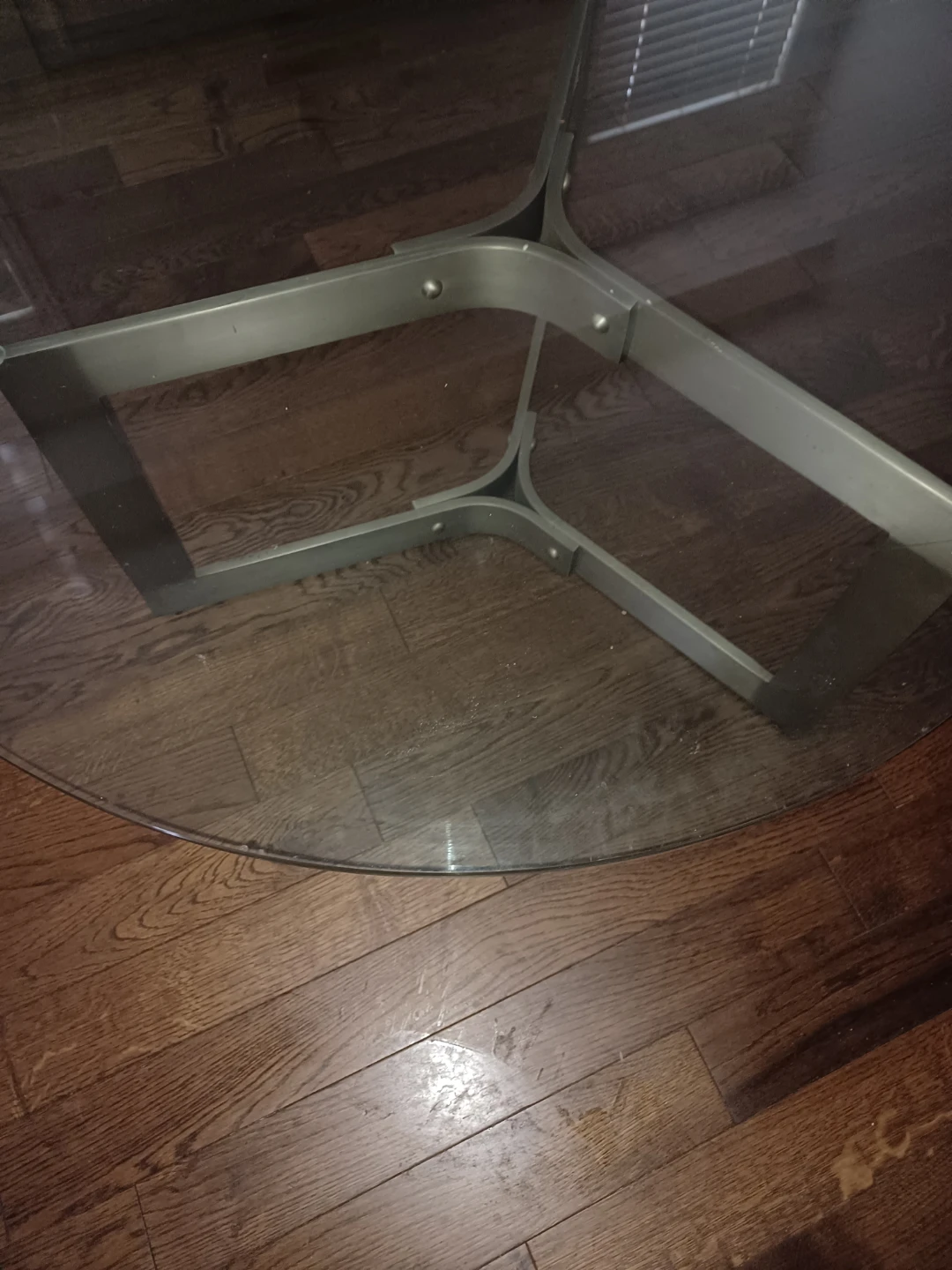 Round Glass Coffee Table - photo 2