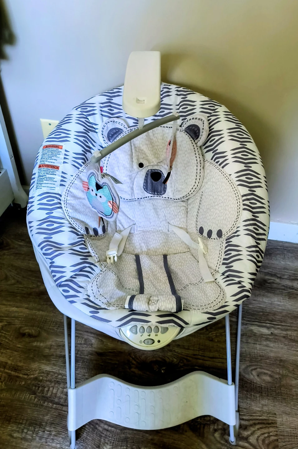 Fisher-Price Baby Bouncer with Bear Design - photo 2