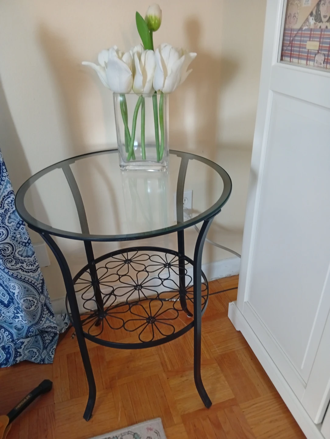 Round Glass Top Accent Table