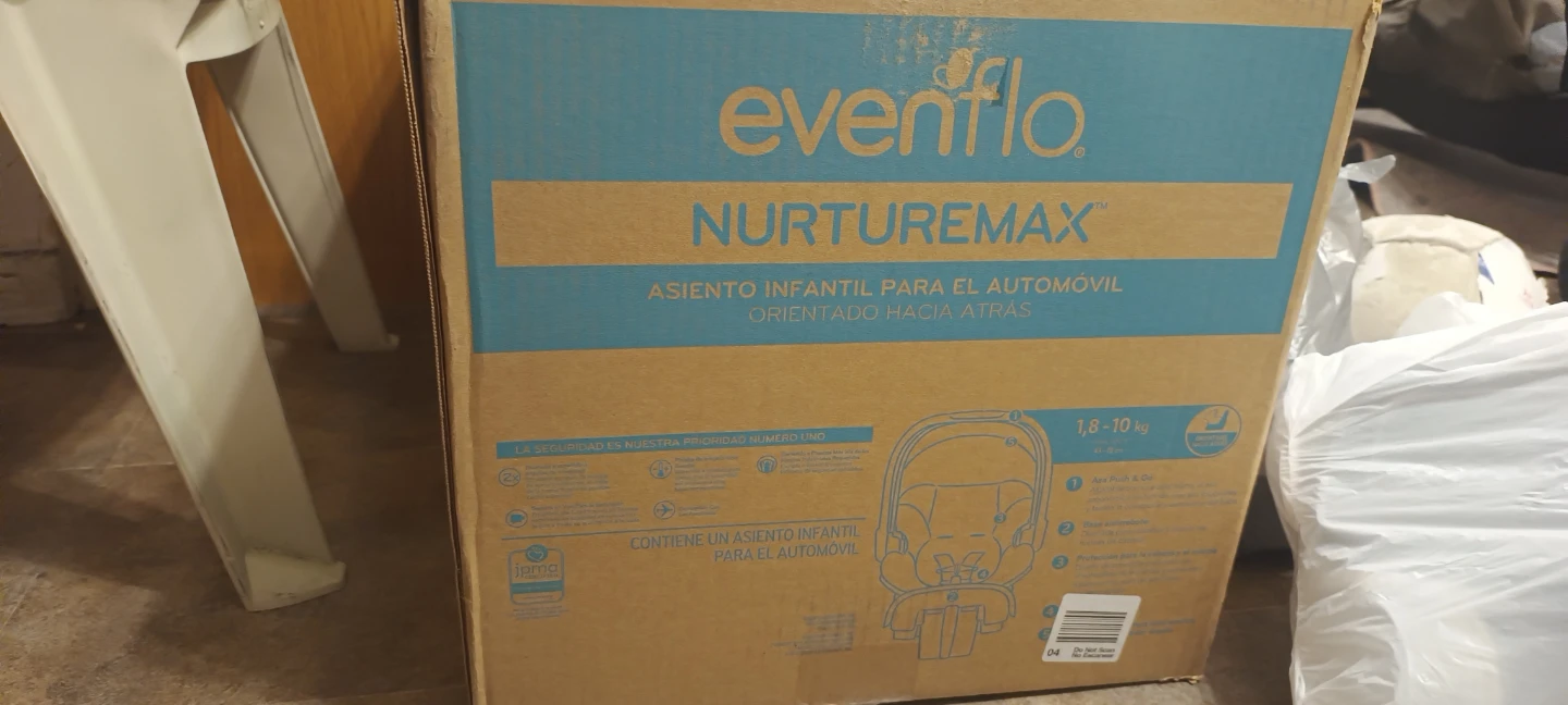 Evenflo NurtureMax Infant Car Seat new