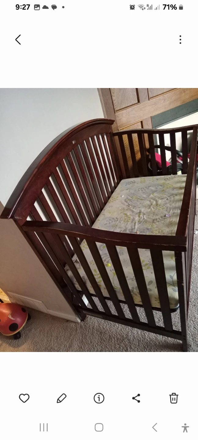 Dark Wood Baby Crib - photo 3