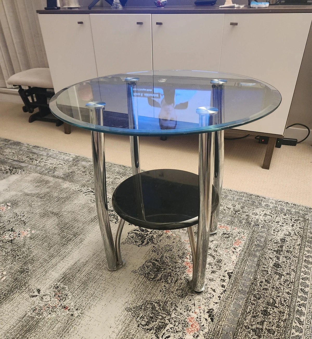 Round Glass Side Table - photo 2