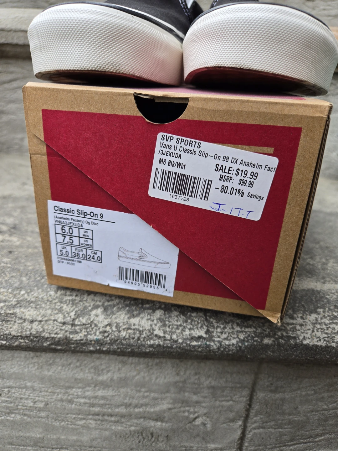 Vans 98 DX Anaheim slip ons - photo 2