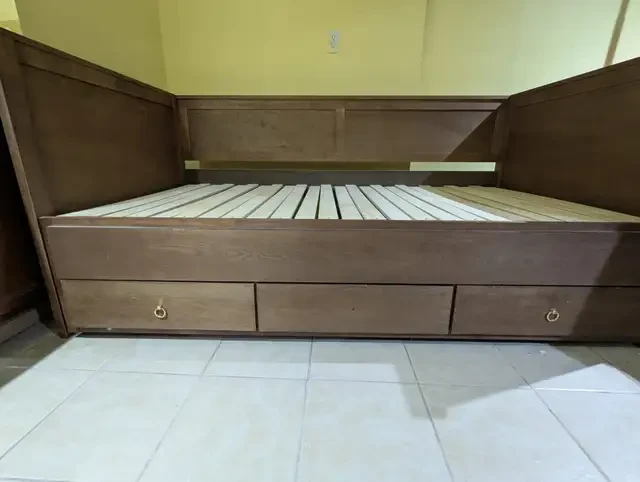 Thomas Expandable Daybed Twin to King with 3 Drawers Walnut - photo 3