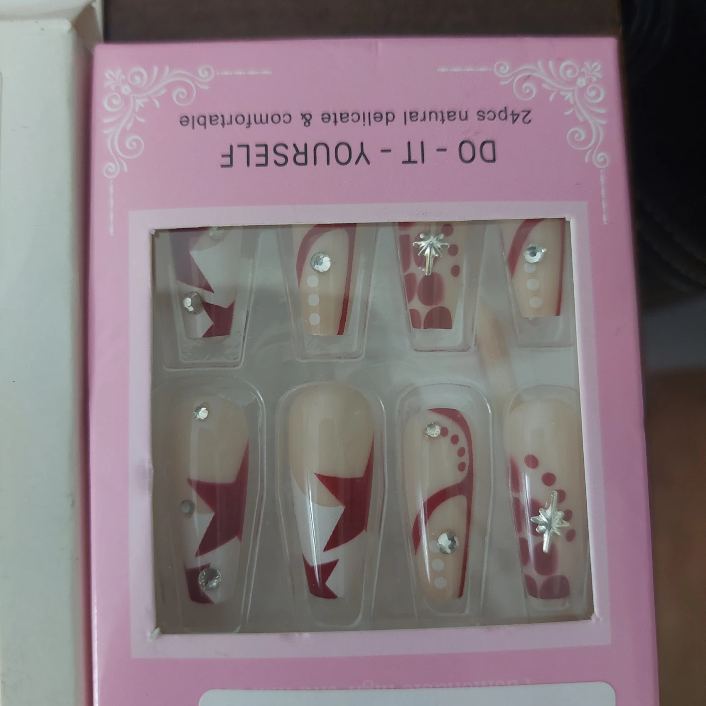 4 sets of Press on Nails - photo 2