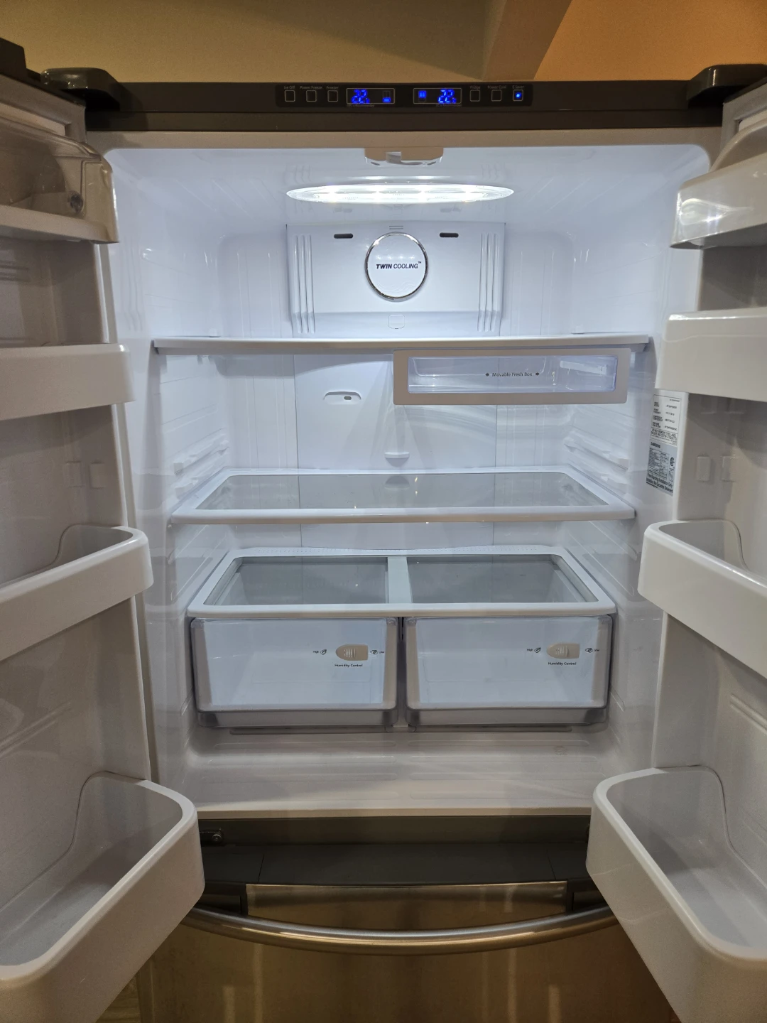 Samsung RF18HFENBSR French Door Refrigerator - photo 2