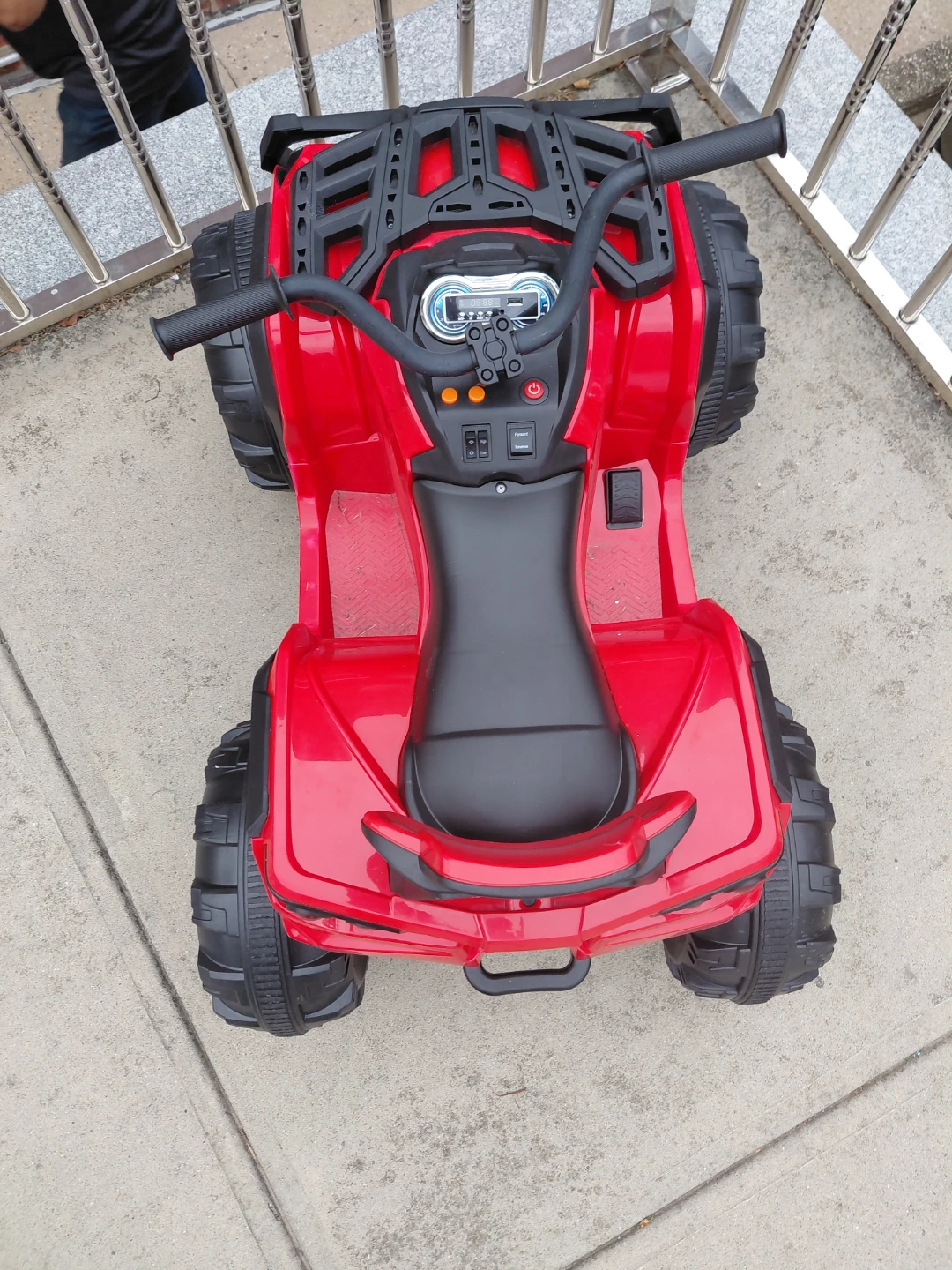 Kids Ride-On ATV Red