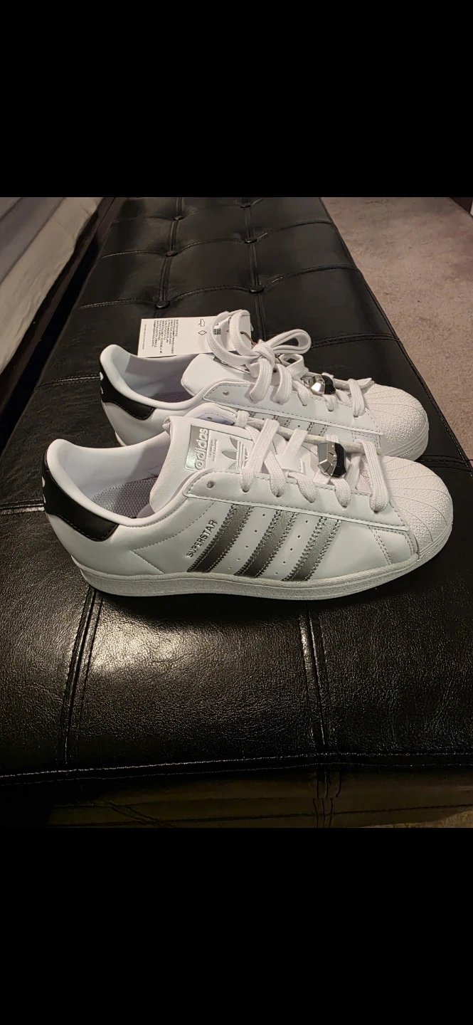 Adidas Superstar W White and Silver Sneakers - photo 4