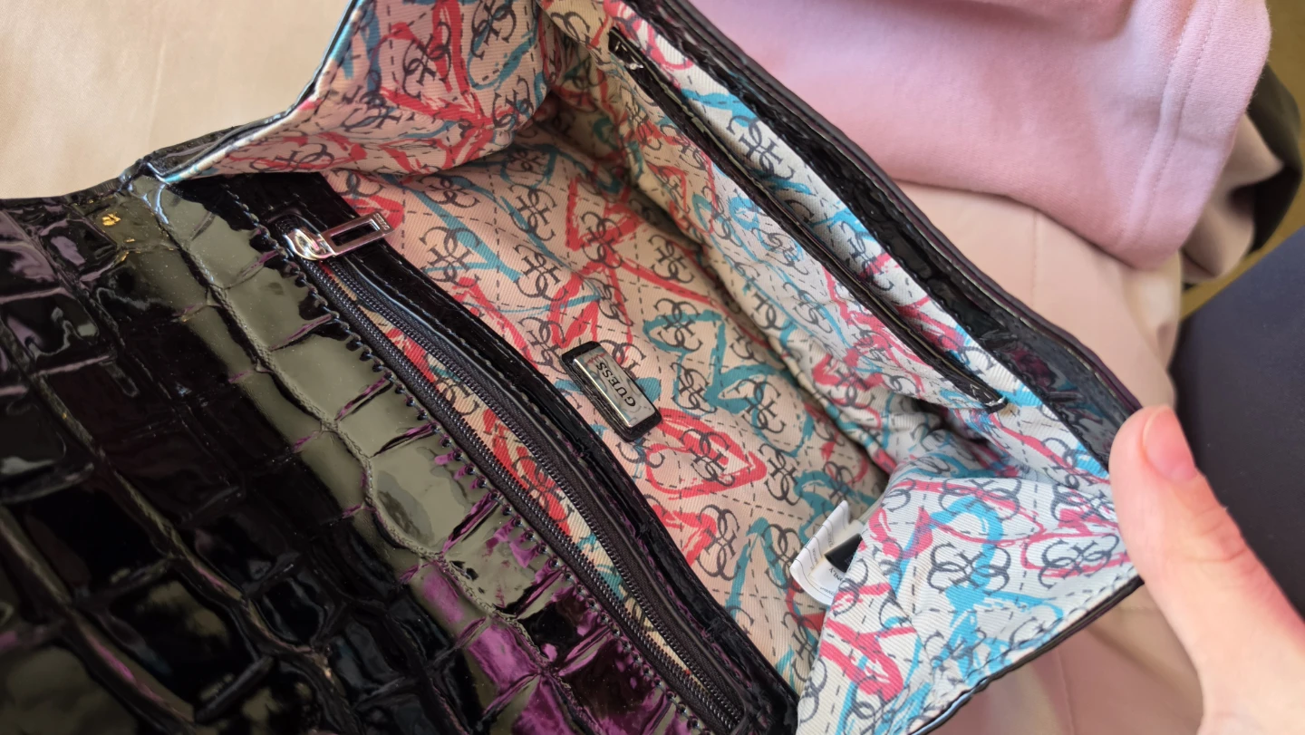 Guess RetroCroc Black Heart Bag - Y2K Vintage - photo 5