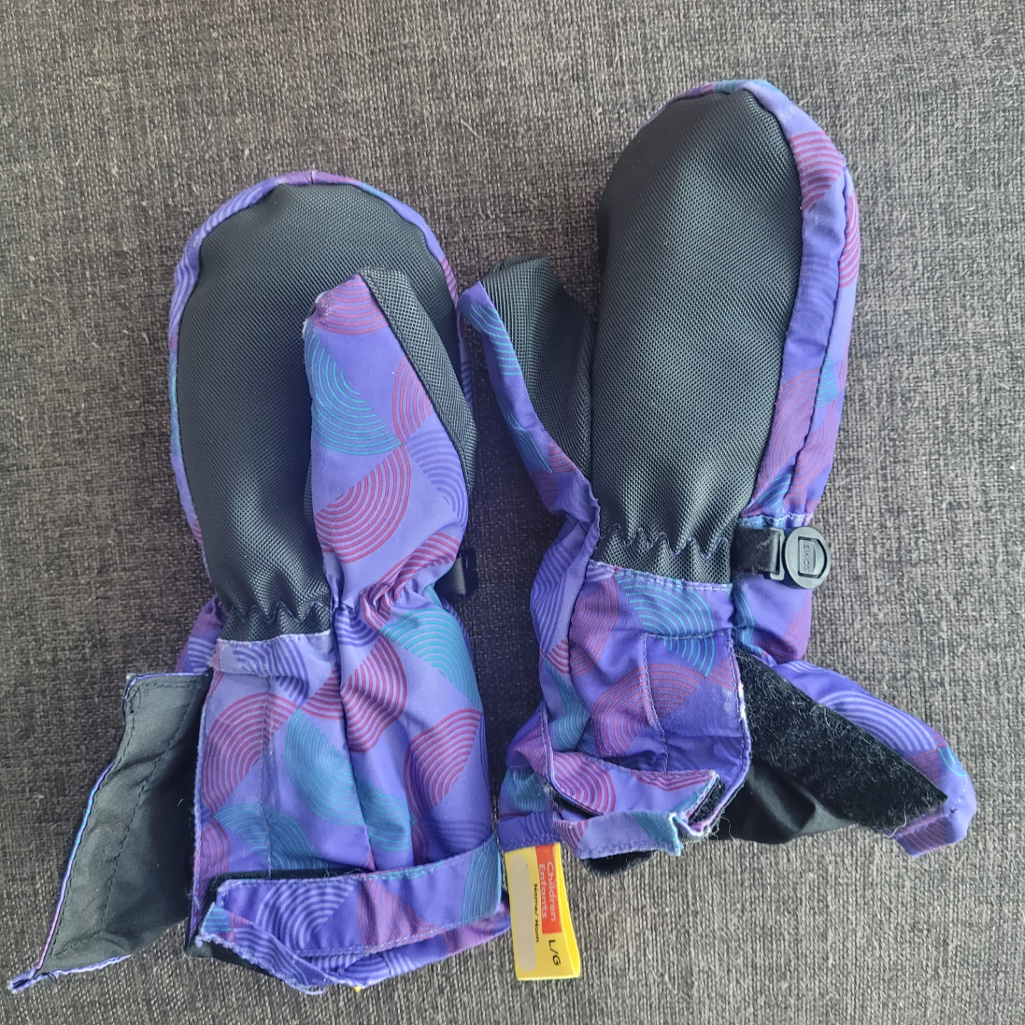 Kombi Children's Mittens Size L/G - photo 2