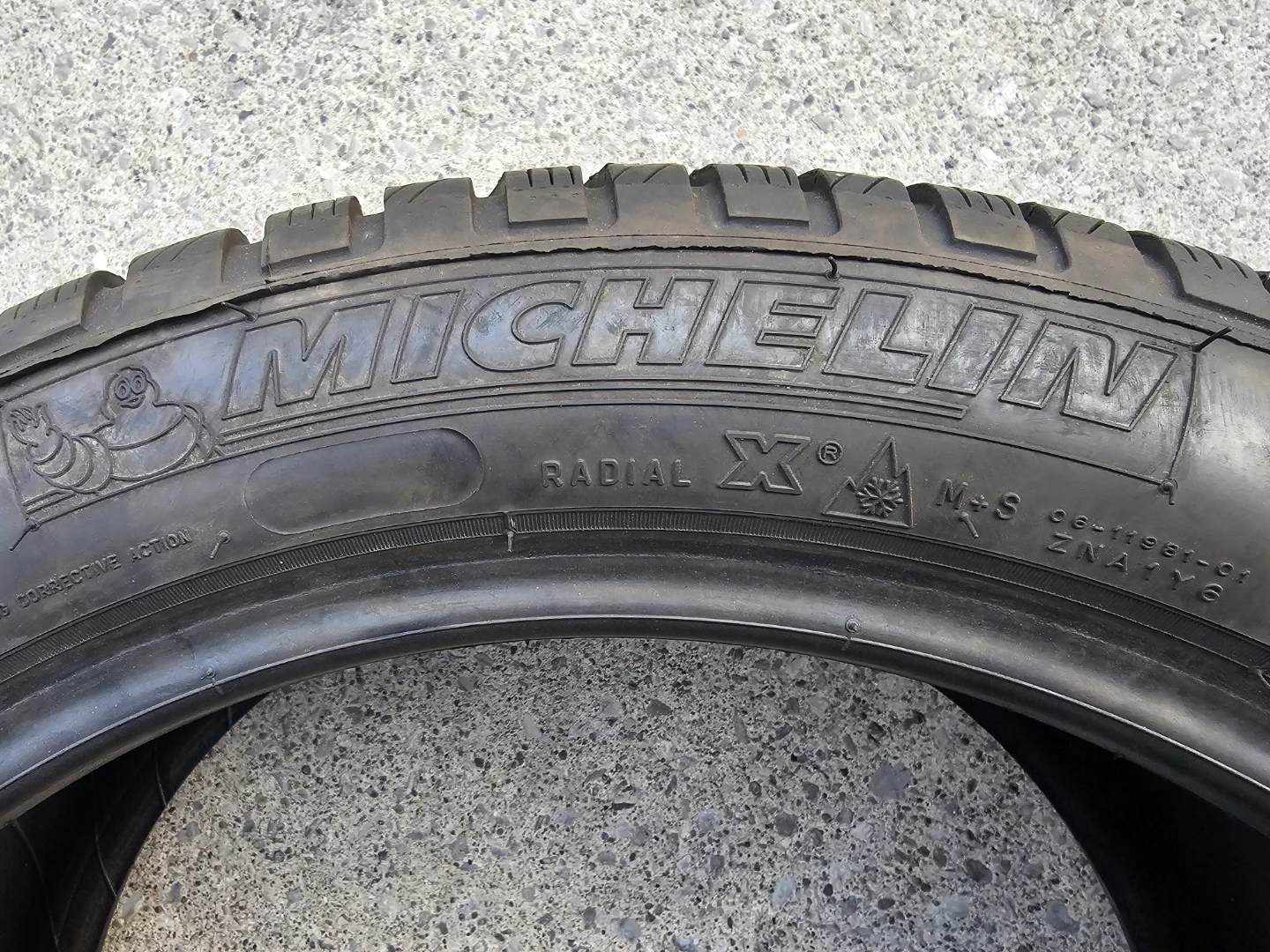 245/45 R18 WINTER TIRE (1 ONLY) - photo 3