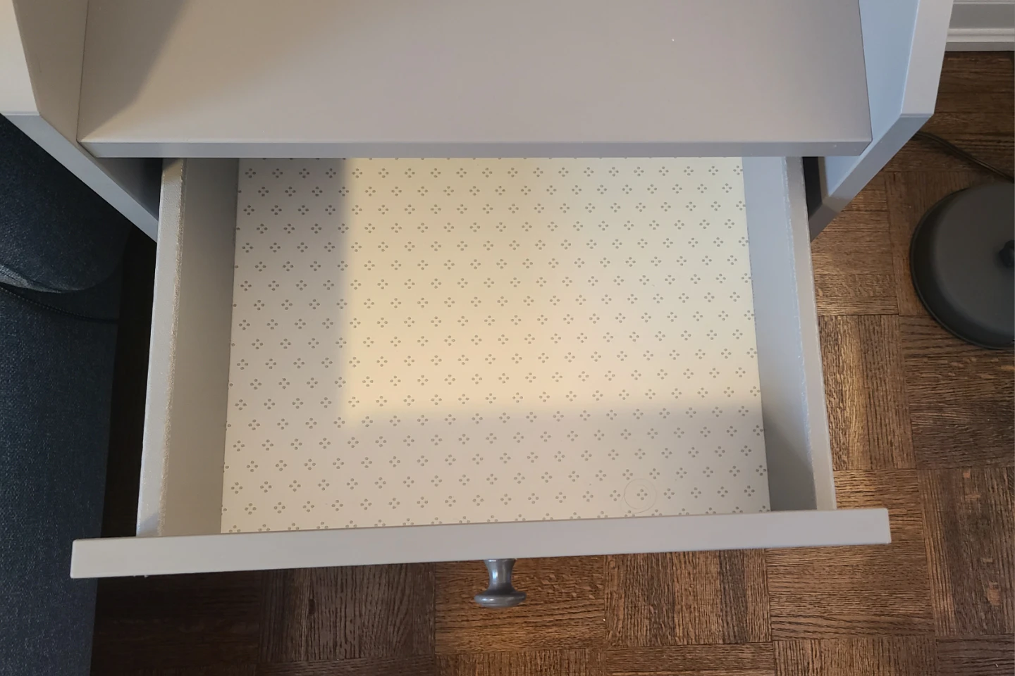 Grey bedside table - photo 4