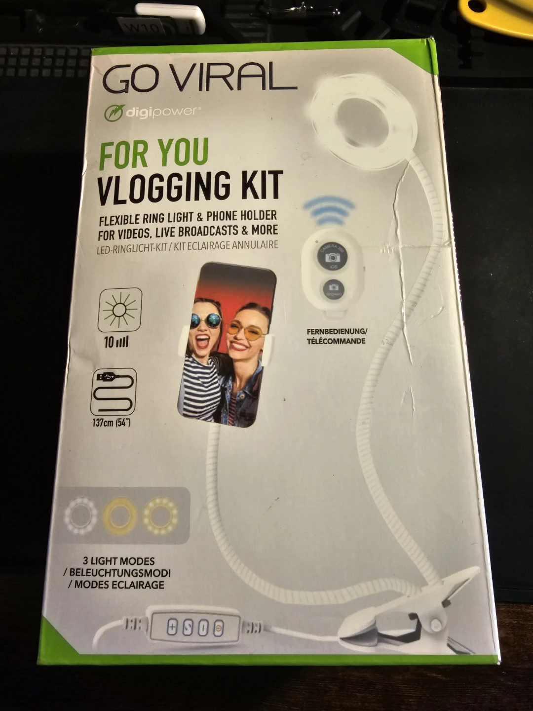 Digipower Go Viral Vlogging Kit (2 Pack) - photo 3
