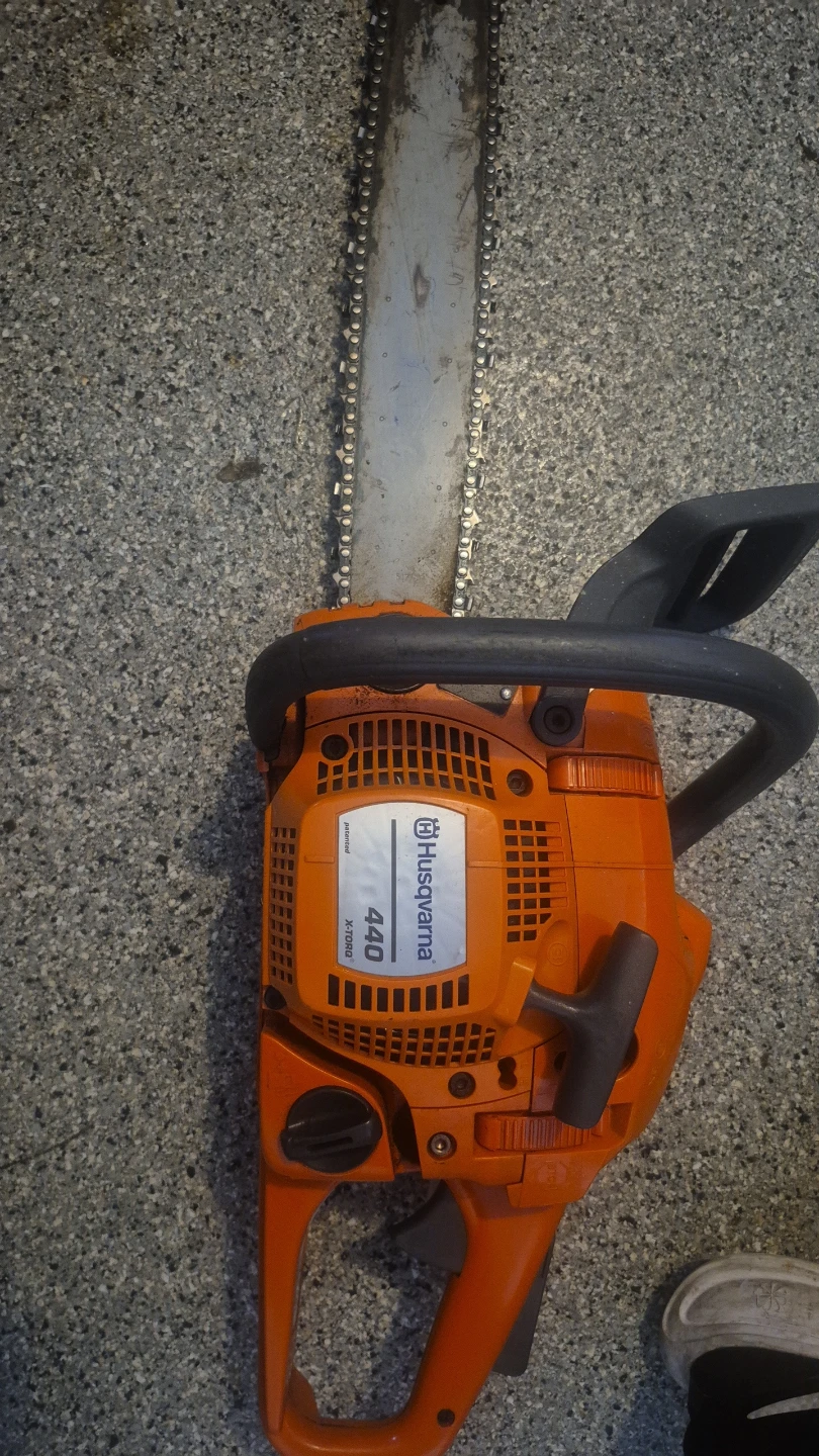Husqvarna chainsaw 440 - photo 4