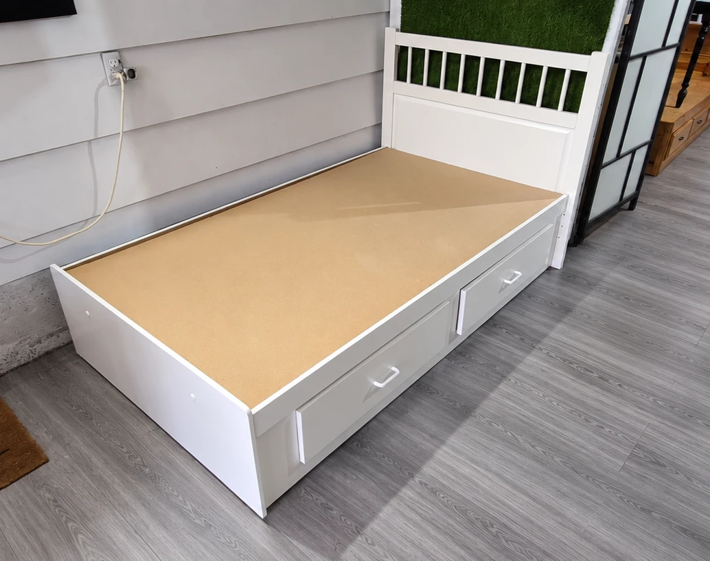 Twin bed frame - photo 3