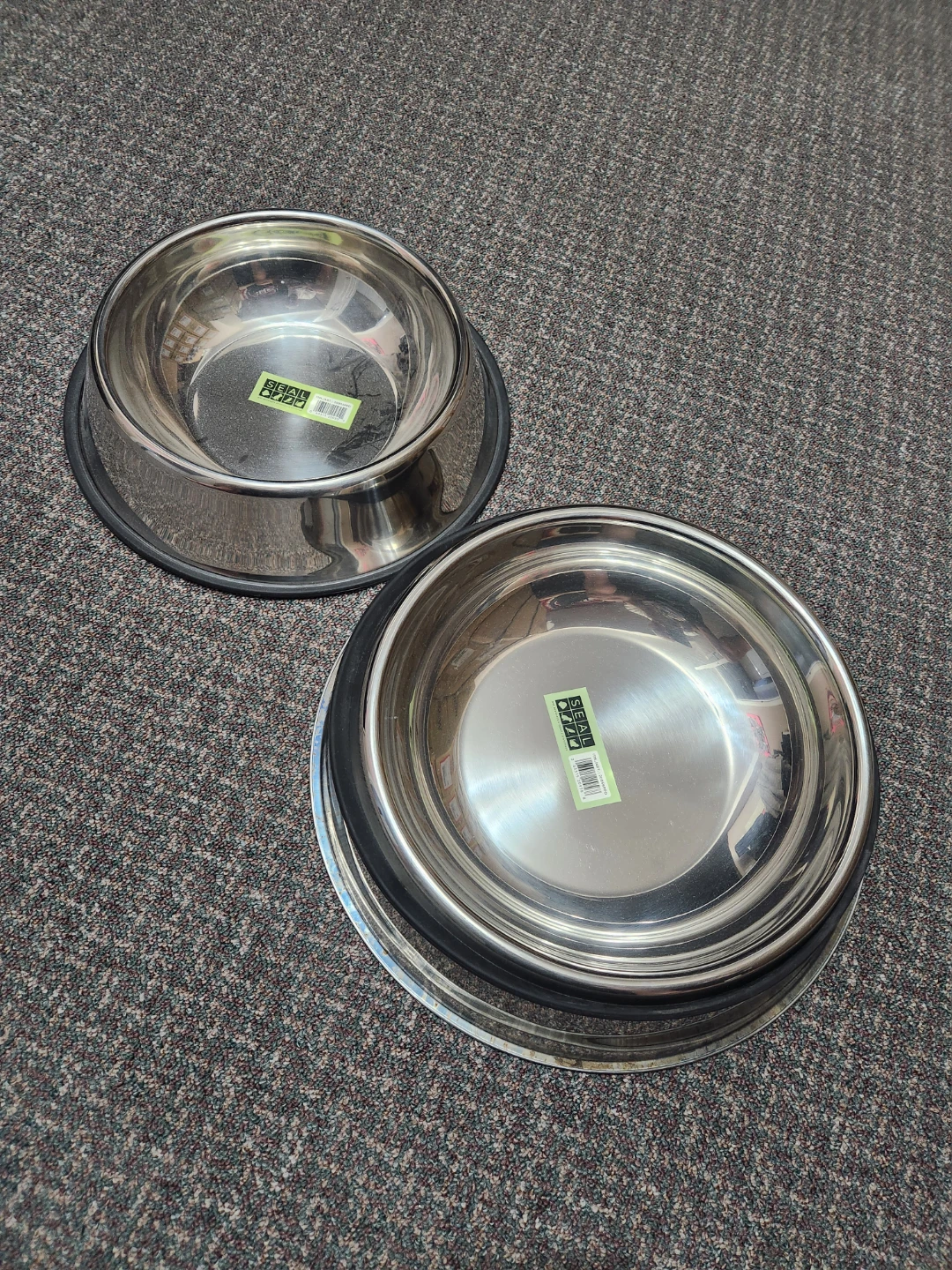 Two SEAL Stainless Steel Pet Bowls - photo 3