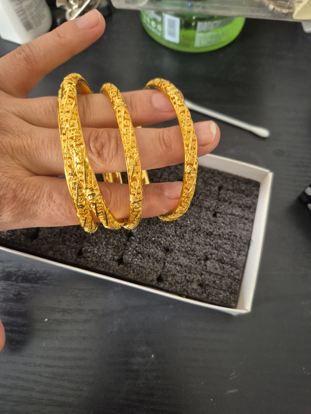 Set of 4 Gold-Tone Bangles - photo 4