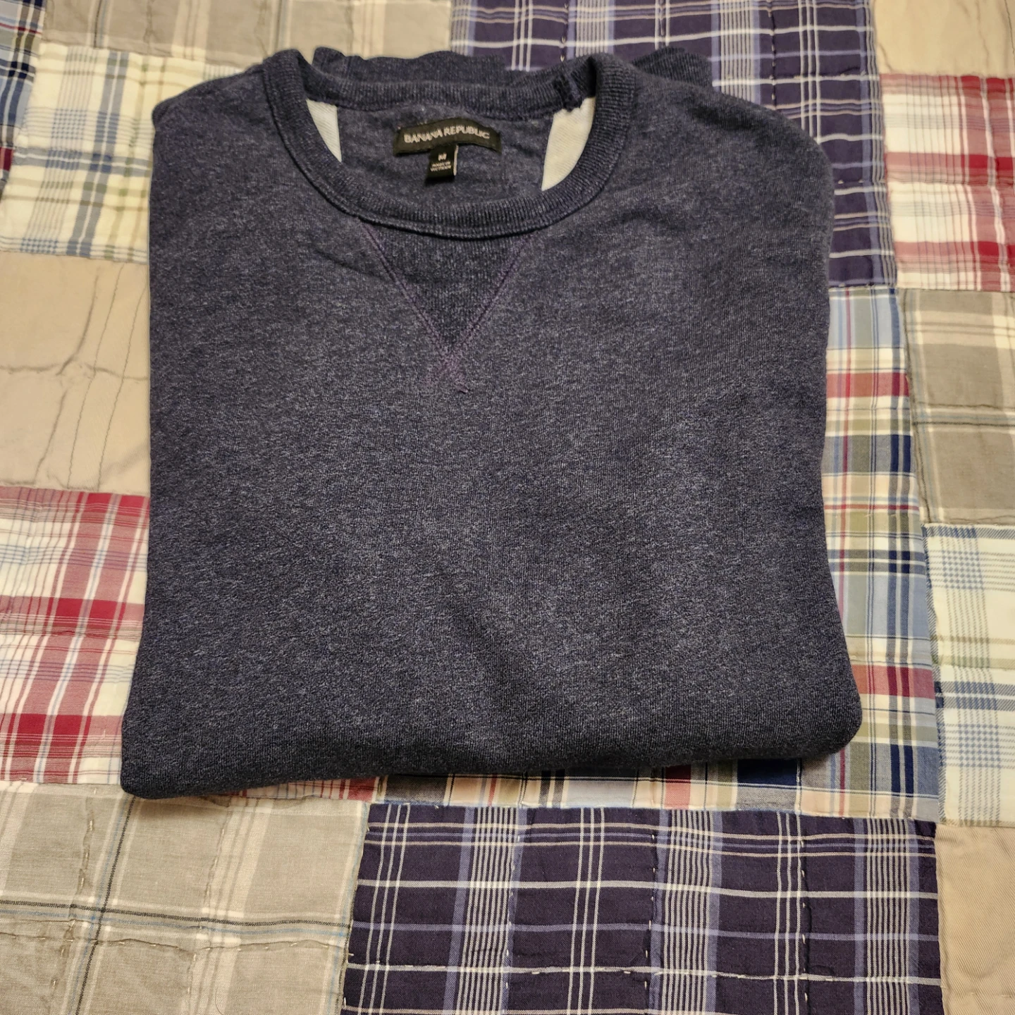 Banana Republic navy crew neck sweater - photo 2