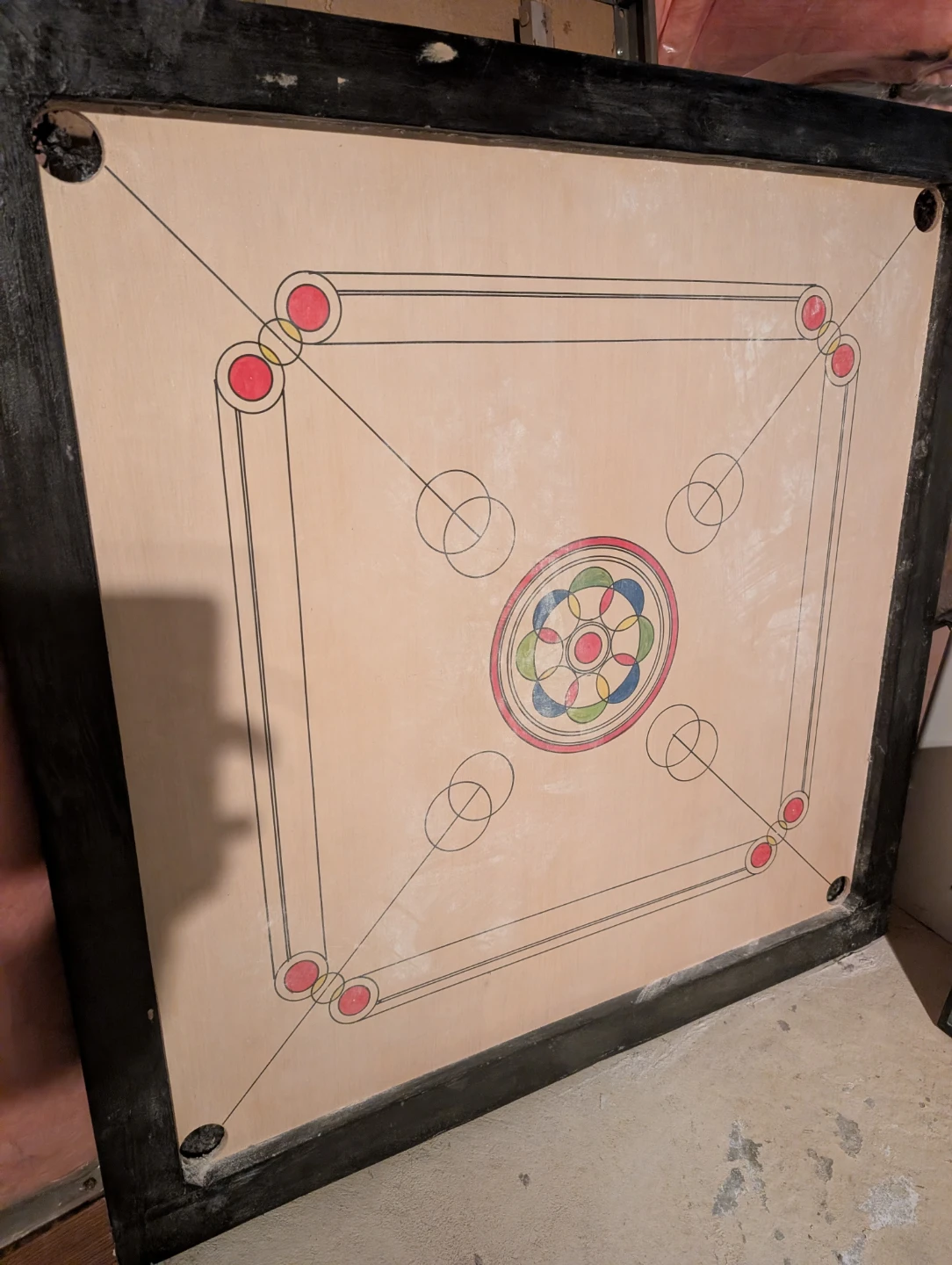 Carrom Board Game with Synco Powder and Strikers