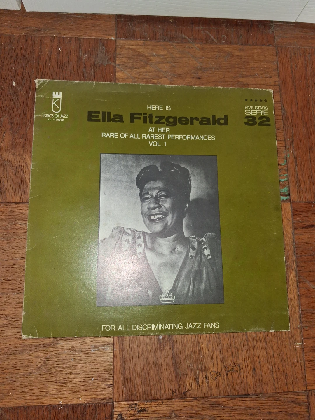 Bunch of Old Records - photo 2