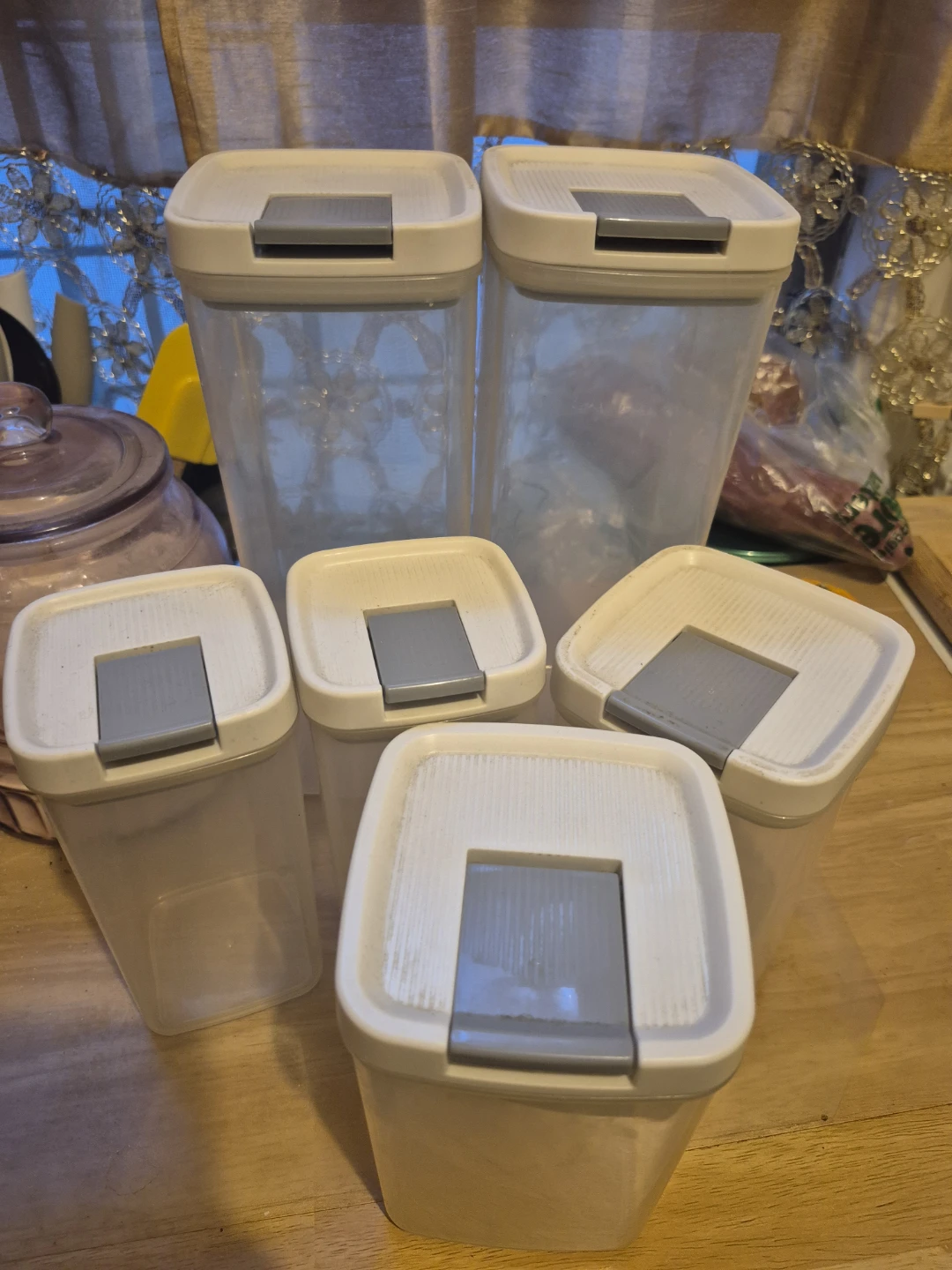 Set of 6 Clear Pantry Storage Containers