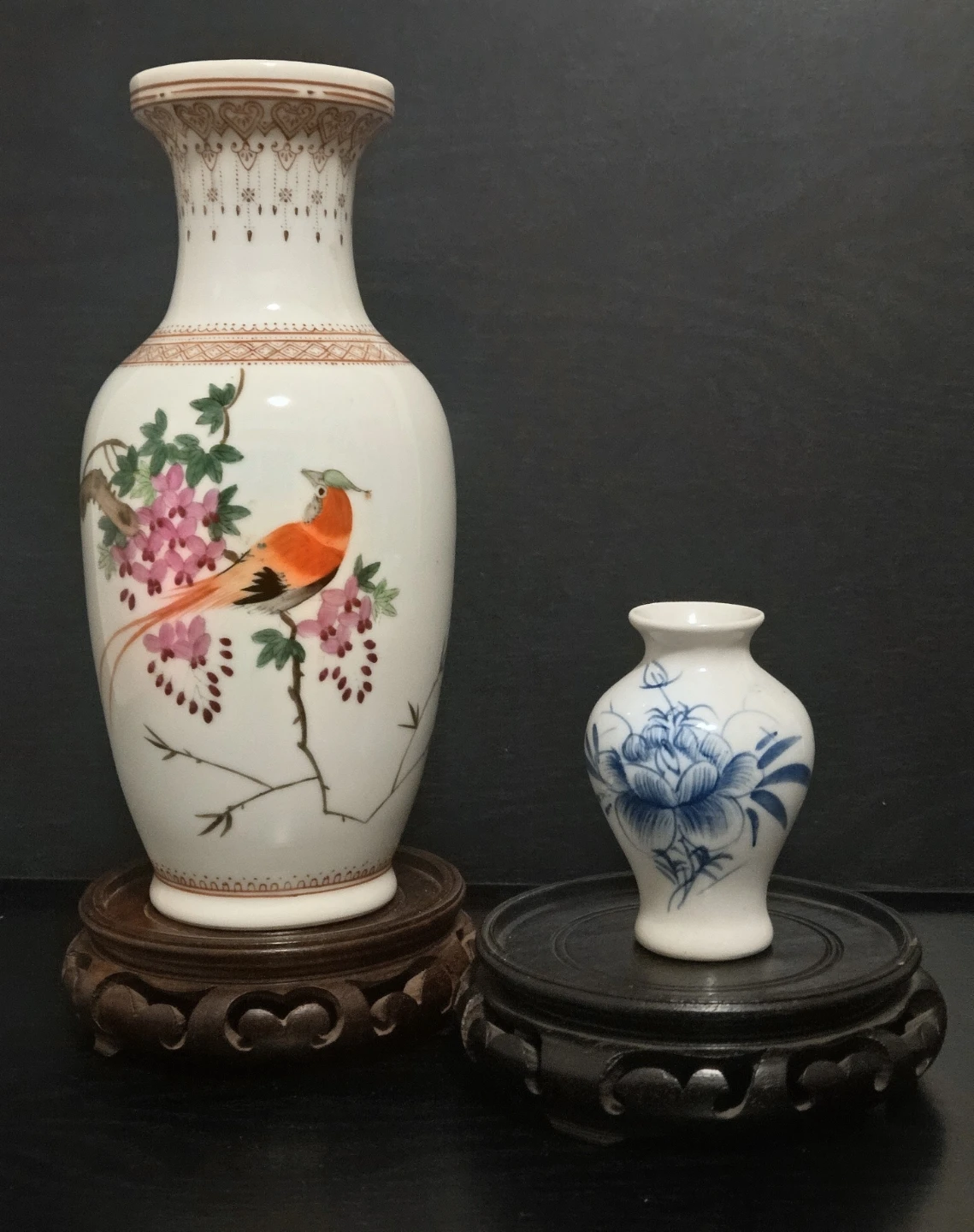 Vintage Chinese Porcelain Vase Set & Wood Stands - photo 2