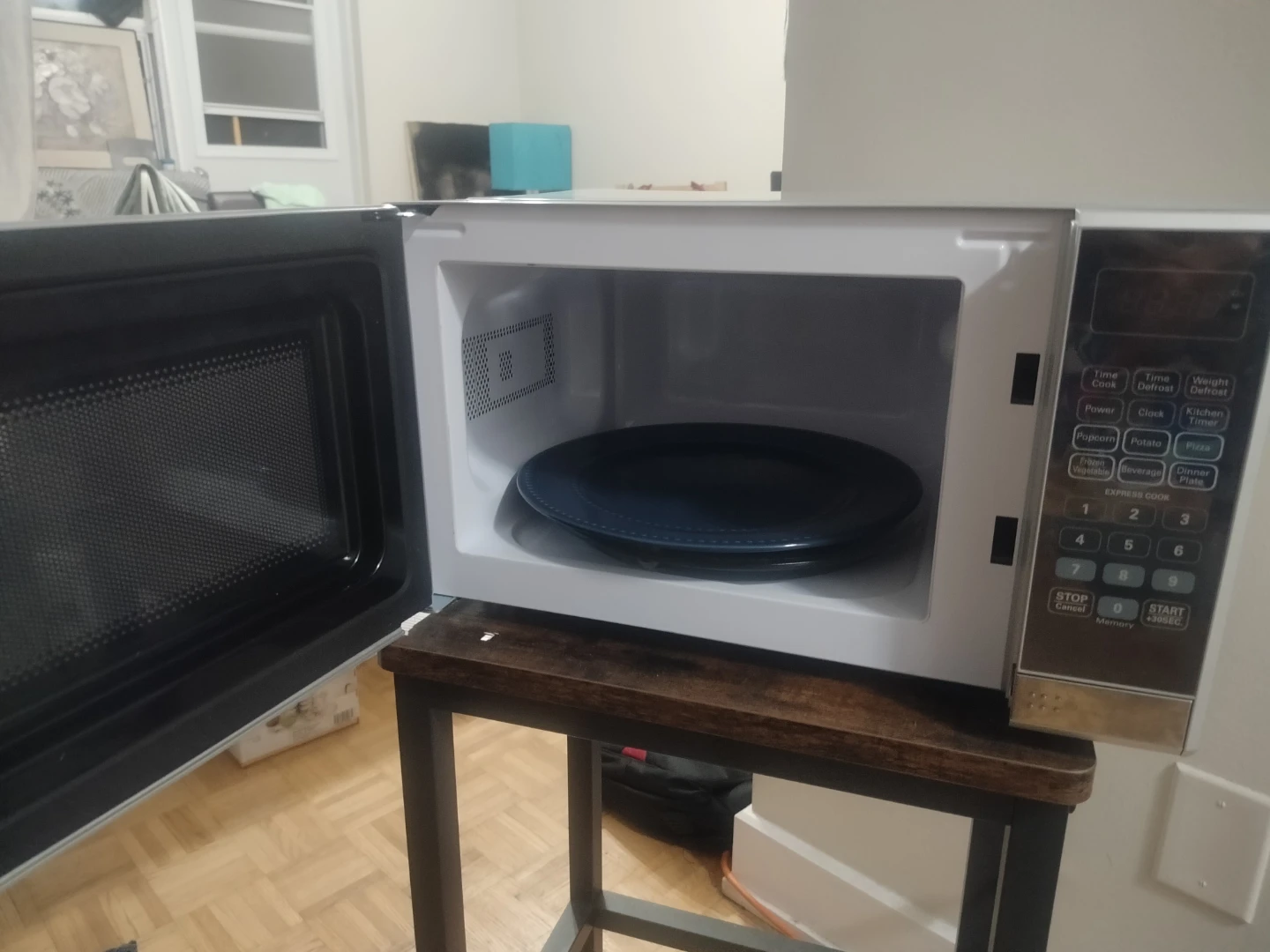 Toastmaster Microwave - photo 5