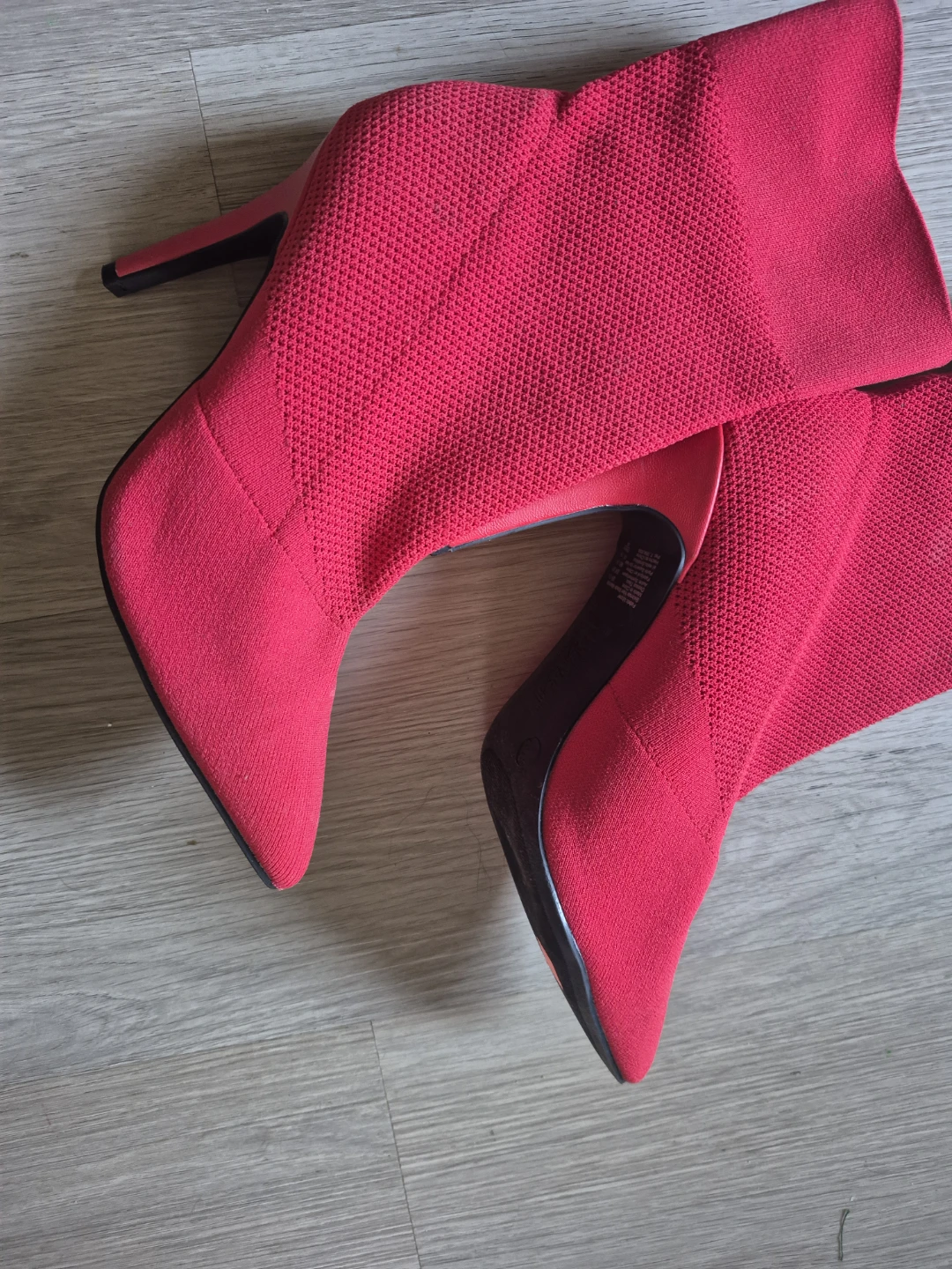 Brash red knit stiletto sock boots - photo 3