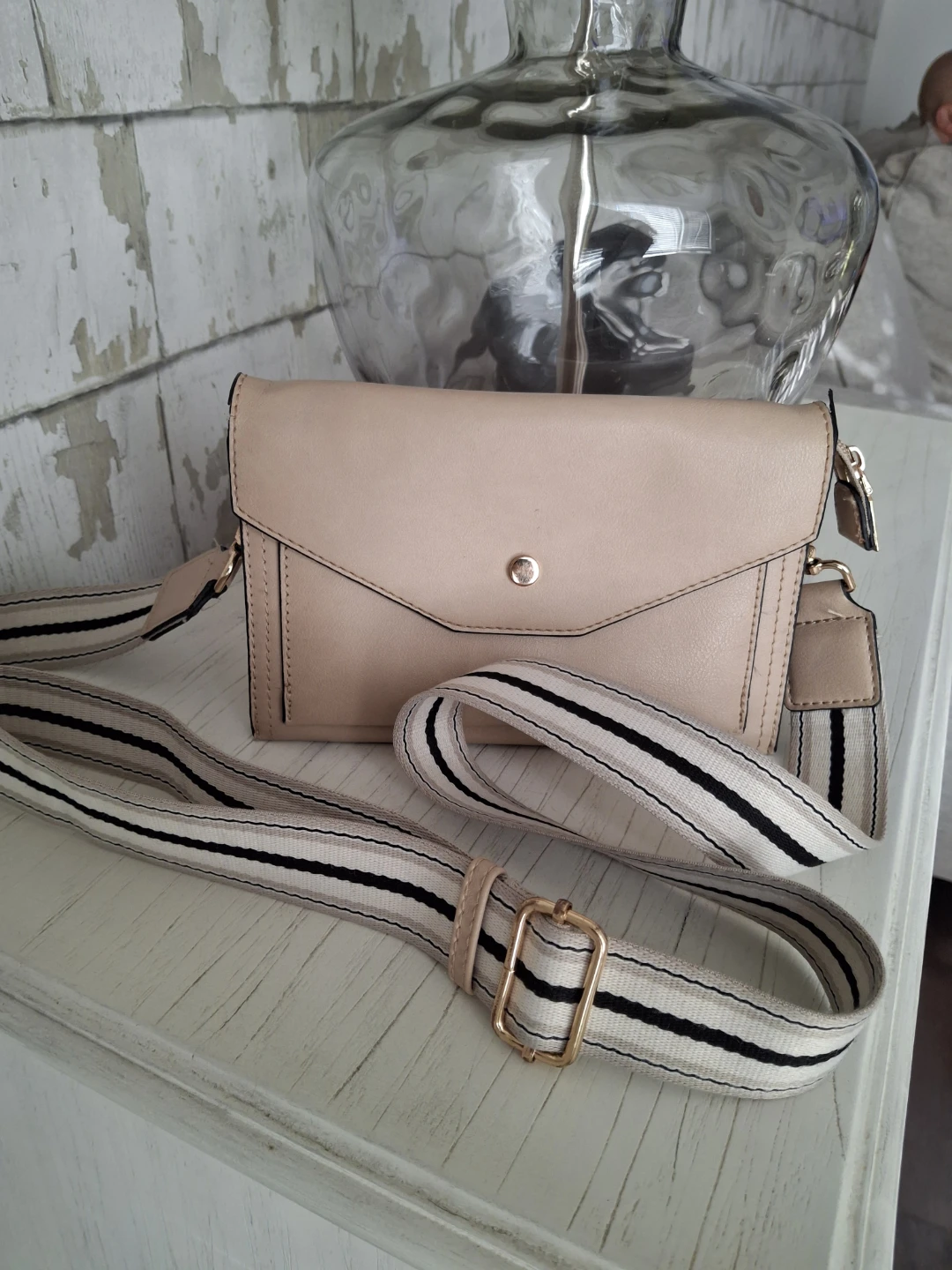 Crossbody bag