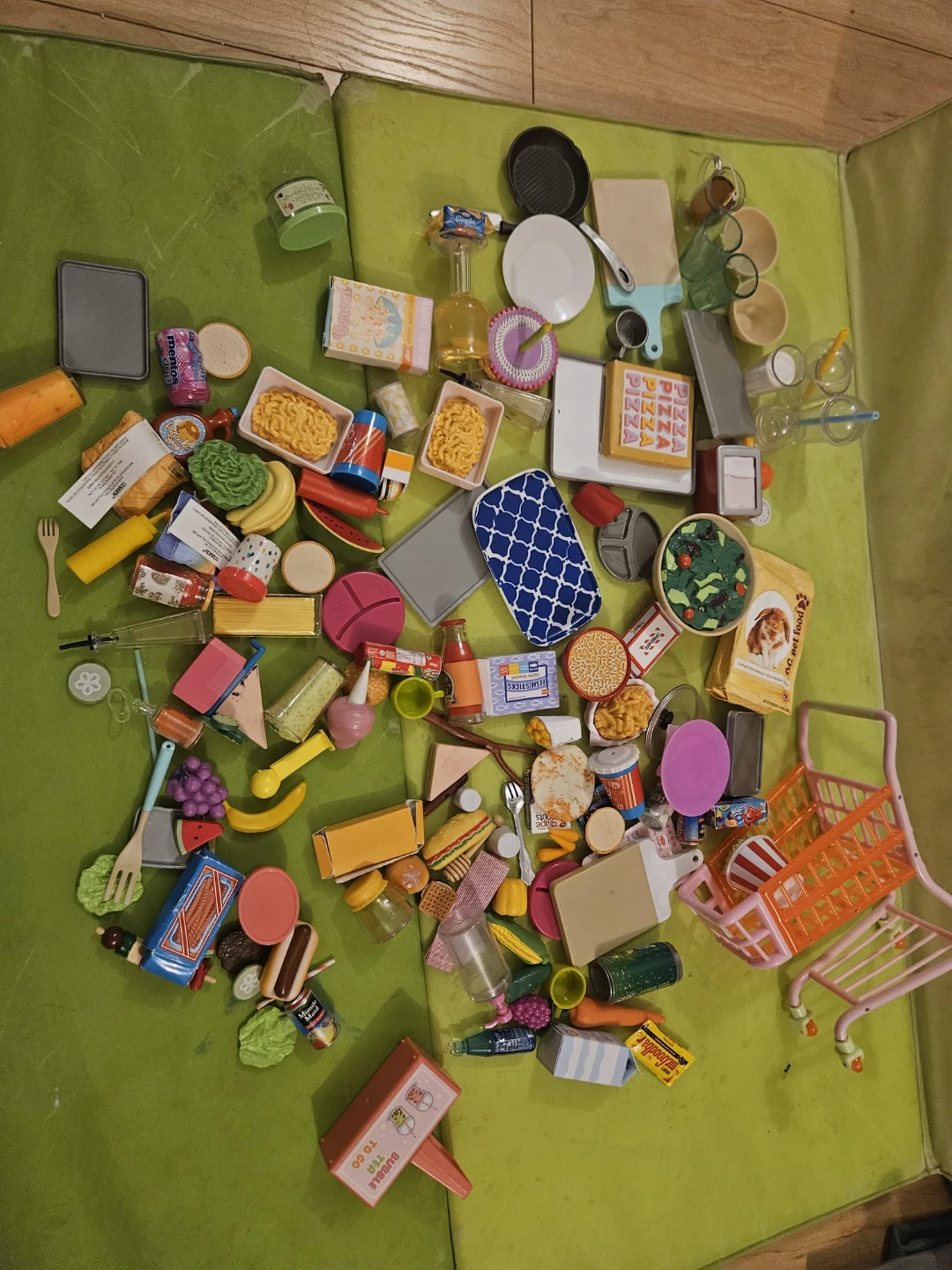 our Generationf Miniature Toy Food and Shopping Cart